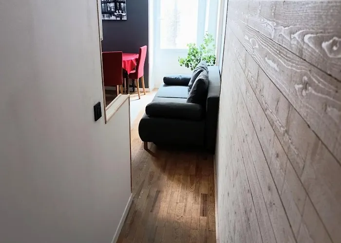 Sejour Dans La Cite Fortifiee